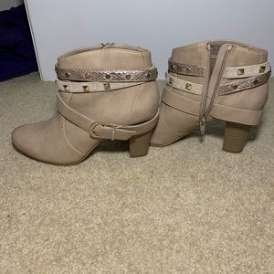 Jennifer Lopez Booties